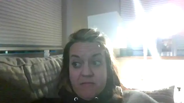 SirensKissss online show from 25, 2, 2025