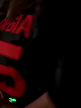 SirensKissss online show from 14, 9, 2025