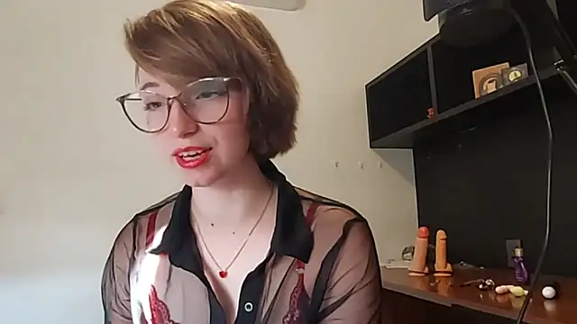 Snapshot of Elise_Nyx chatting on 11, 9, 2025 Elise Nyx online show from 11, 9, 2025