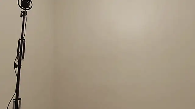 Snapshot of Elise_Nyx chatting on 3, 10, 2025 Elise Nyx online show from 3, 10, 2025