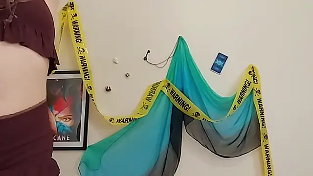 Snapshot of Elise_Nyx chatting on 9, 11, 2025 Elise Nyx online show from 9, 11, 2025