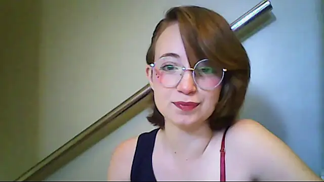 Snapshot of Elise_Nyx chatting on 26, 11, 2025 Elise Nyx online show from 26, 11, 2025