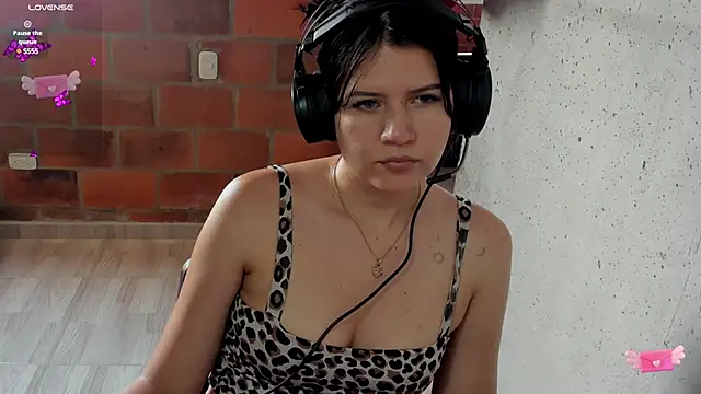 brii69 online show from 10, 3, 2025