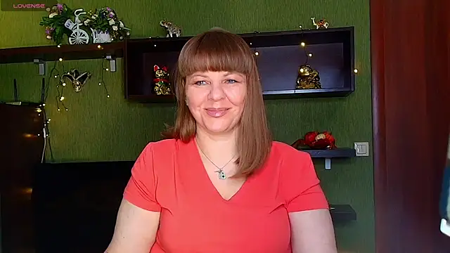 Snapshot of VeronikawGold chatting on 13, 2, 2026 VeronikawGold online show from 13, 2, 2026