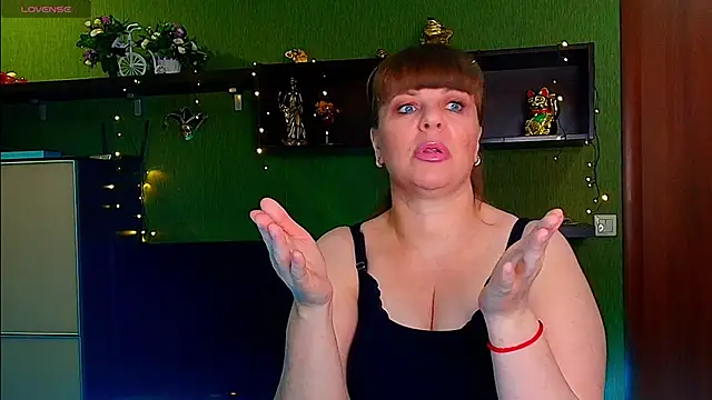 Snapshot of VeronikawGold chatting on 21, 2, 2026 VeronikawGold online show from 21, 2, 2026