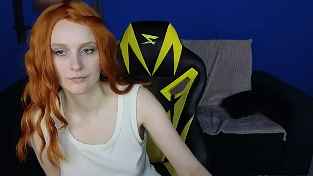 KristinMoore online show from 2, 3, 2025