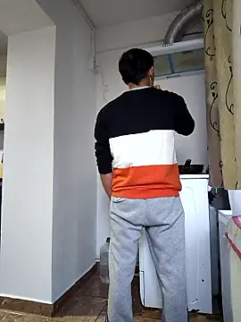 Snapshot of andreiiiii2025 chatting on 9, 1, 2026 andreiiiii2025 online show from 9, 1, 2026