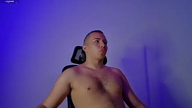 Donathoo1 online show from 6, 3, 2025