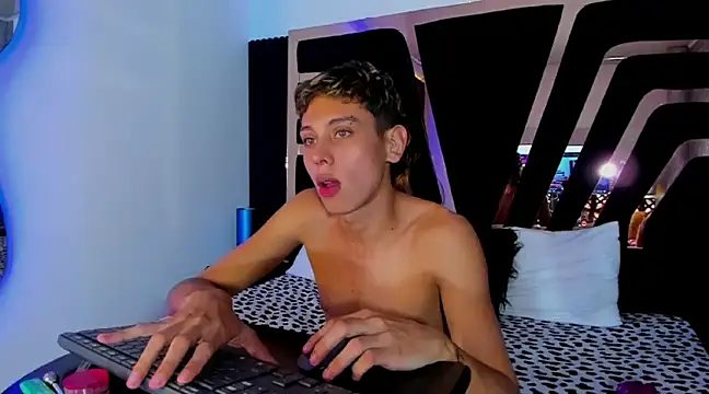 Noahoconor online show from 28, 2, 2025