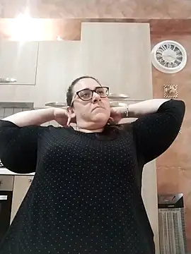 Snapshot of Dolcecurvy chatting on 16, 5, 2026 Dolcecurvy online show from 16, 5, 2026