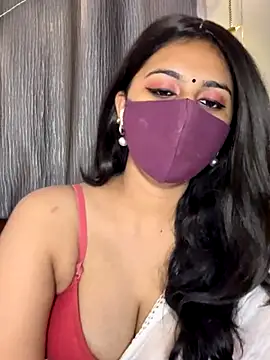 Dishasarmaa05 online show from 18, 10, 2025