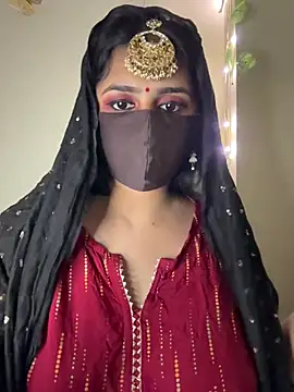 Dishasarmaa05 online show from 4, 2, 2026