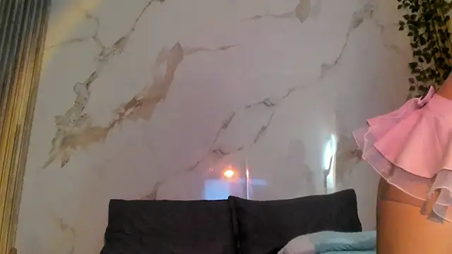 Snapshot of Little_Lau1 chatting on 2, 10, 2025 Little Lau1 online show from 2, 10, 2025