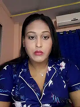 Snapshot of hotlovr chatting on 6, 3, 2025 hotlovr online show from 6, 3, 2025