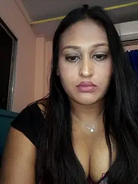 Snapshot of hotlovr chatting on 11, 3, 2025 hotlovr online show from 11, 3, 2025