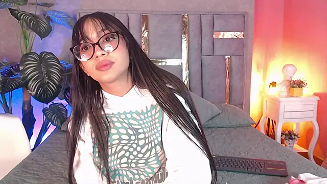 Tyla Ks online show from 18, 9, 2025