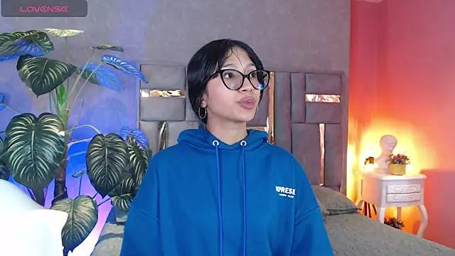 Tyla Ks online show from 27, 9, 2025