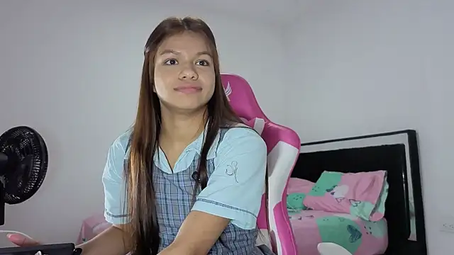Snapshot of sophia_ramirez12 chatting on 21, 4, 2026 sophia ramirez12 online show from 21, 4, 2026