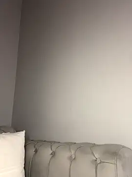 Snapshot of laraaaaaa chatting on 13, 11, 2025 laraaaaaa online show from 13, 11, 2025