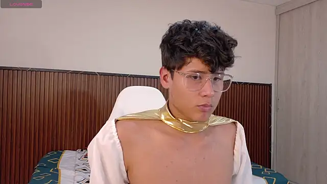 Snapshot of Raiden__Boy chatting on 26, 2, 2025 Raiden Boy online show from 26, 2, 2025