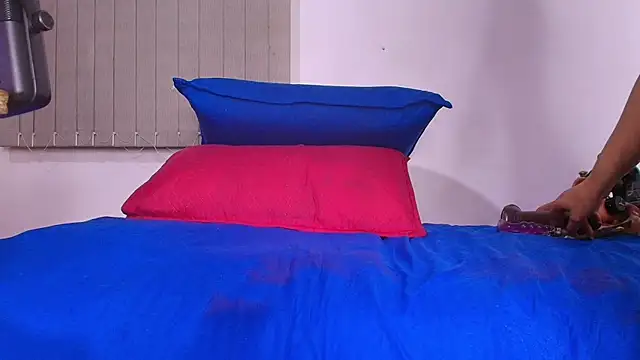 Snapshot of abigail_fx chatting on 16, 9, 2025 abigail fx online show from 16, 9, 2025