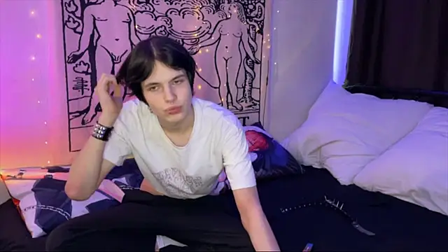 Snapshot of timi-moon chatting on 19, 2, 2025 timi-moon online show from 19, 2, 2025