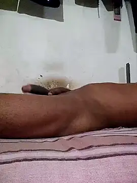 Snapshot of hugedick12 chatting on 10, 10, 2025 hugedick12 online show from 10, 10, 2025