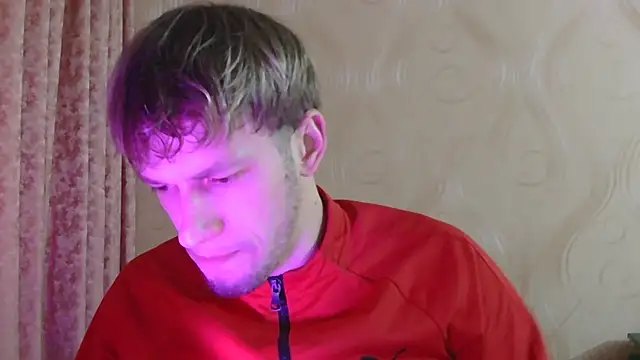 Snapshot of frama666 chatting on 21, 12, 2025 frama666 online show from 21, 12, 2025