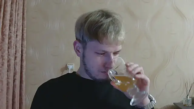 Snapshot of frama666 chatting on 1, 3, 2026 frama666 online show from 1, 3, 2026