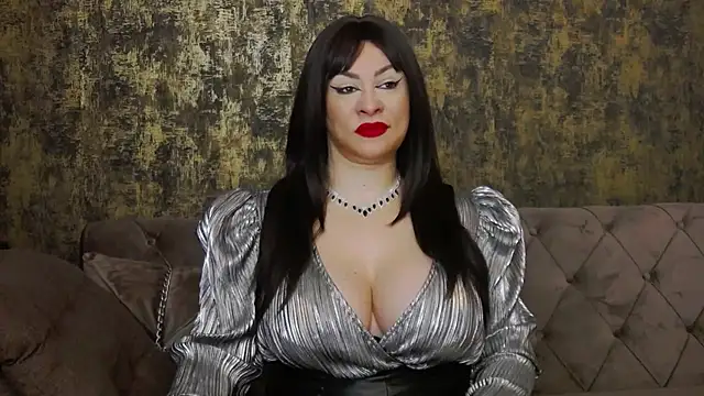 Snapshot of MistressAmberCrost chatting on 27, 10, 2025 MistressAmberCrost online show from 27, 10, 2025