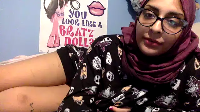 Snapshot of heavenssbunny chatting on 19, 2, 2025 heavenssbunny online show from 19, 2, 2025