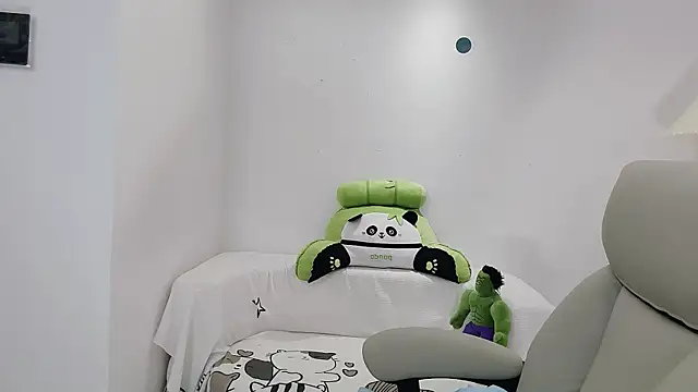 Dazzlebean online show from 10, 4, 2026