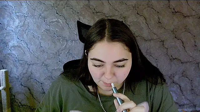 kitsune 8 online show from 9, 10, 2025