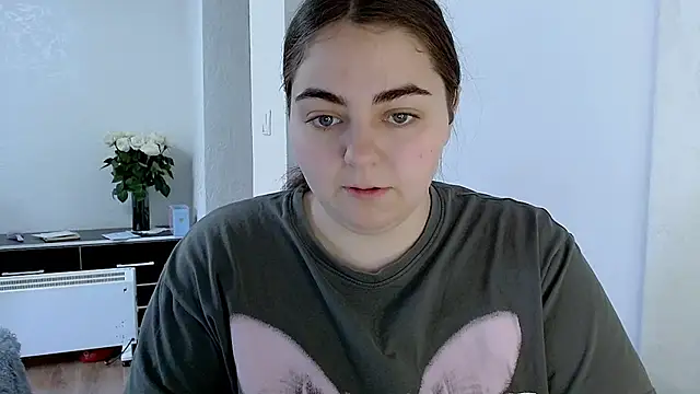 Snapshot of kitsune_8 chatting on 28, 4, 2026 kitsune 8 online show from 28, 4, 2026