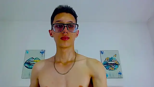 Snapshot of skinny_bigcock02 chatting on 27, 2, 2025 skinny bigcock02 online show from 27, 2, 2025