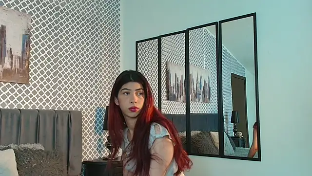 Snapshot of Cassie_bloom chatting on 18, 9, 2025 Cassie bloom online show from 18, 9, 2025