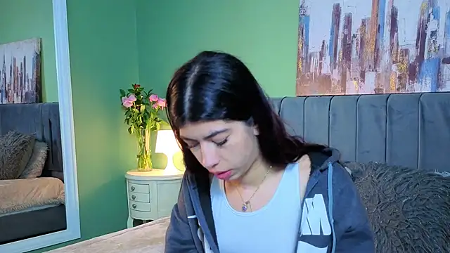 Cassie bloom online show from 10, 4, 2026