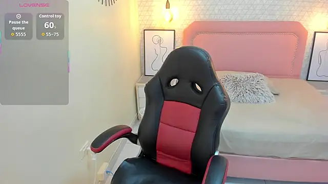 MEGANZARICK online show from 7, 10, 2025