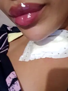 Snapshot of Sexlove1xo chatting on 29, 10, 2025 Sexlove1xo online show from 29, 10, 2025