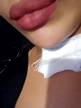 Snapshot of Sexlove1xo chatting on 2, 11, 2025 Sexlove1xo online show from 2, 11, 2025