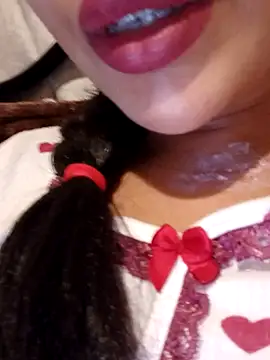 Snapshot of Sexlove1xo chatting on 12, 11, 2025 Sexlove1xo online show from 12, 11, 2025