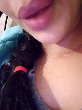 Snapshot of Sexlove1xo chatting on 21, 11, 2025 Sexlove1xo online show from 21, 11, 2025