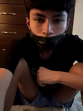 twinkperu18 online show from 2, 12, 2025