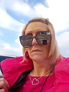 beautifulmee23 online show from 23, 2, 2025