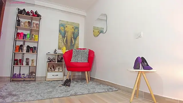 Camillevegas online show from 11, 11, 2025