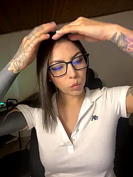 Snapshot of wicked_babyy chatting on 8, 10, 2025 wicked babyy online show from 8, 10, 2025
