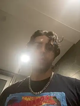 mikekmi21 online show from 22, 2, 2025