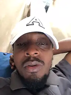 Snapshot of justyou2025 chatting on 24, 2, 2025 justyou2025 online show from 24, 2, 2025