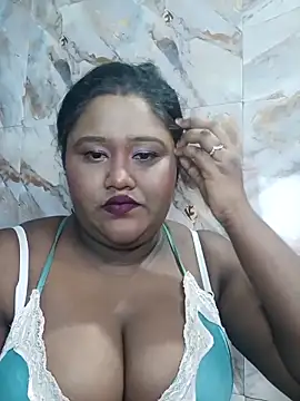 Snapshot of horny_diana chatting on 3, 2, 2026 horny diana online show from 3, 2, 2026