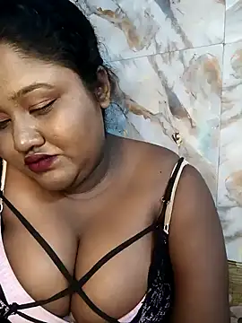 Snapshot of horny_diana chatting on 4, 2, 2026 horny diana online show from 4, 2, 2026